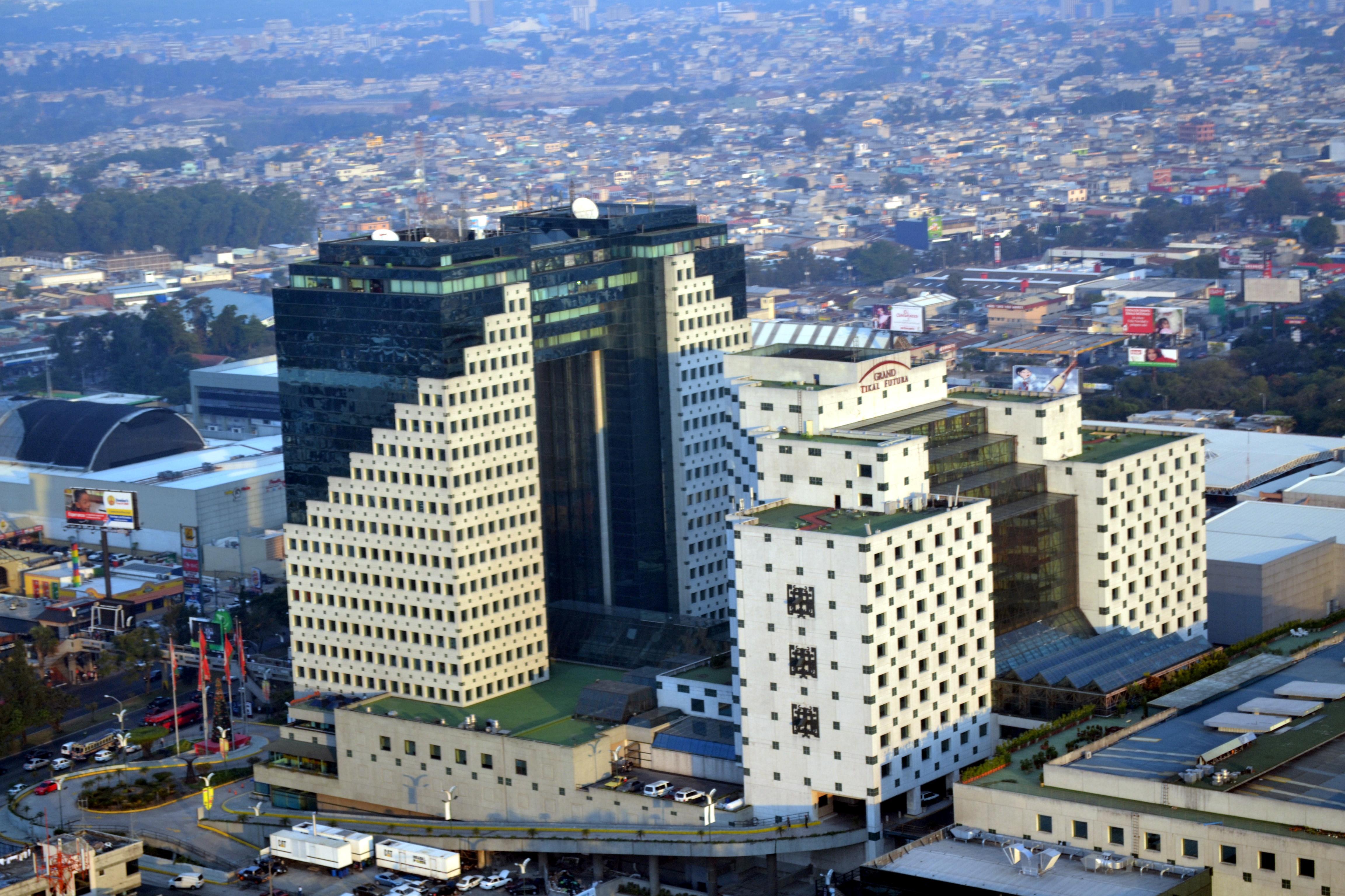 Grand Tikal Futura Hotel Guatemala City Bagian luar foto