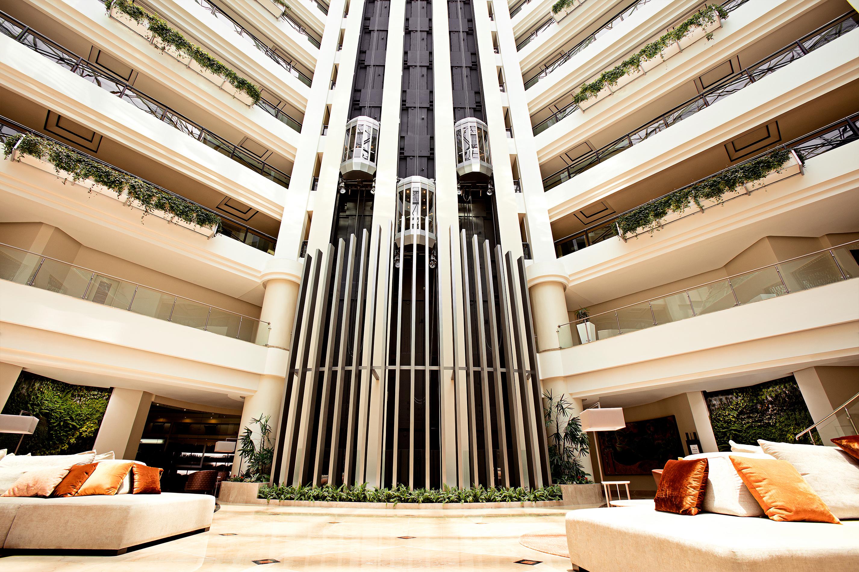 Grand Tikal Futura Hotel Guatemala City Bagian luar foto