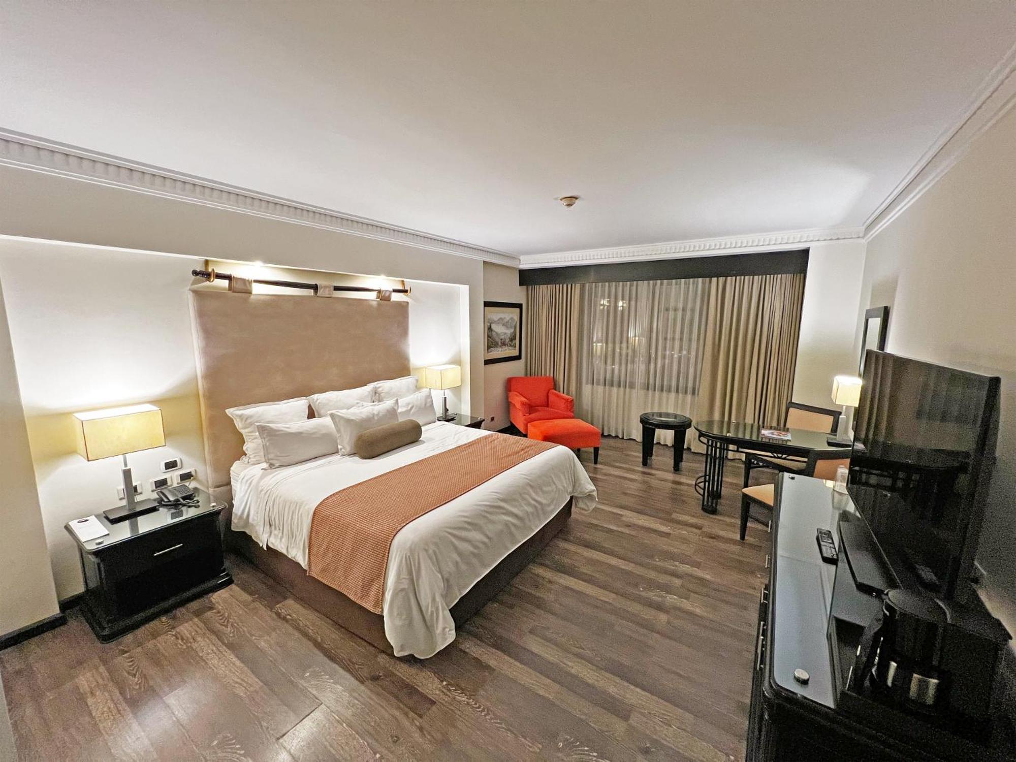 Grand Tikal Futura Hotel Guatemala City Bagian luar foto